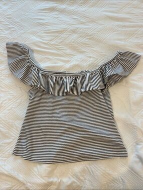 Maeve by Anthropologie off the shoulder ruffle top. NWOT!